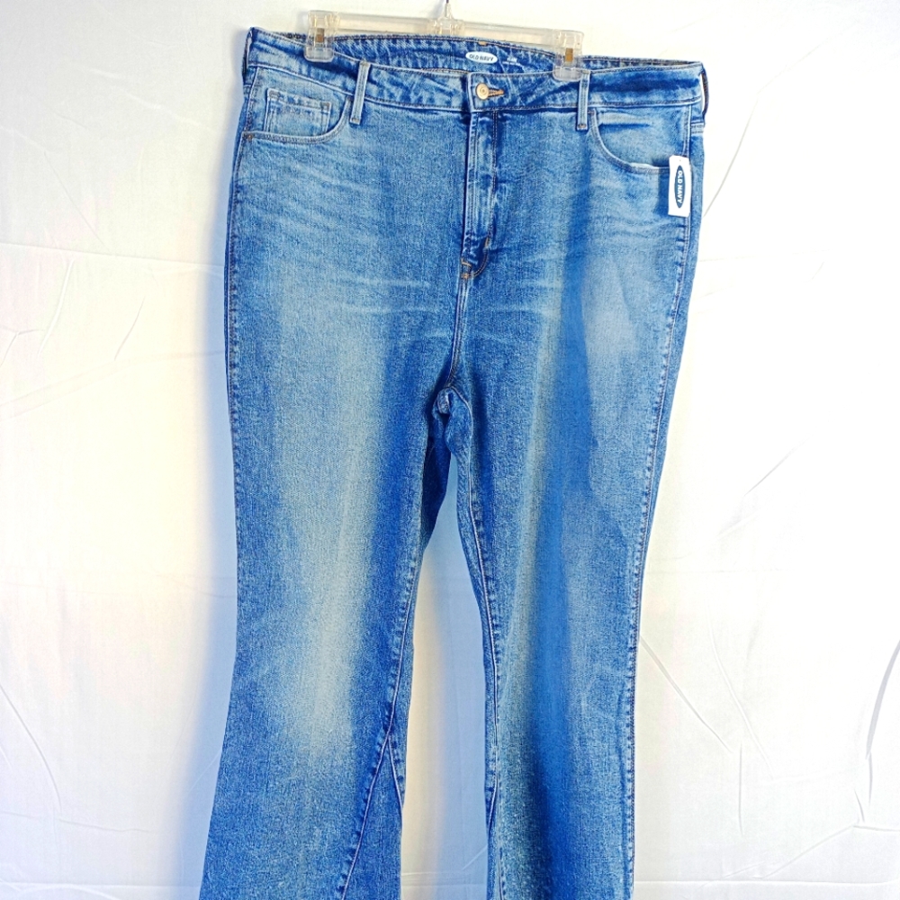 Old Navy plus size high rise bell-bottom jeans